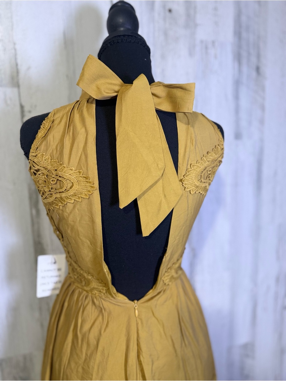Joyfolie Mustard Yellow Lace Halter Maxi Dress Sz XXS NWT Open Back Boho - Picture 10 of 16